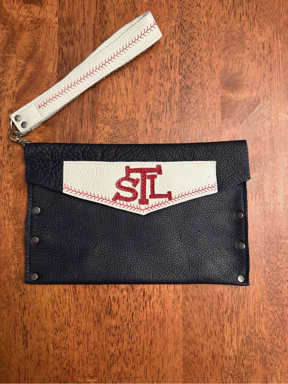 St. Louis Cardinals Baseball Leather Wristlet Clutch Purse in Navy & White
